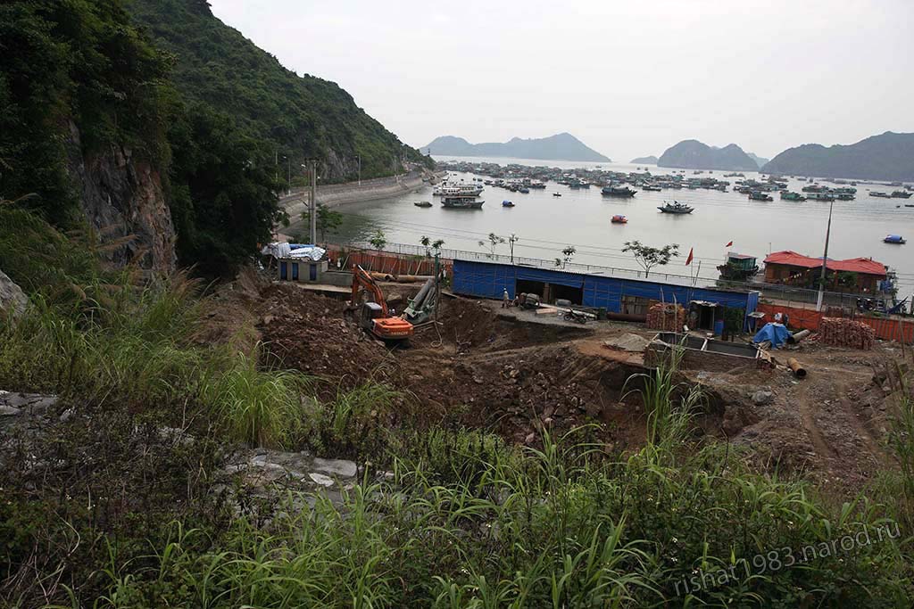 IMG_4818.jpg - Bay view from Cat Ba island