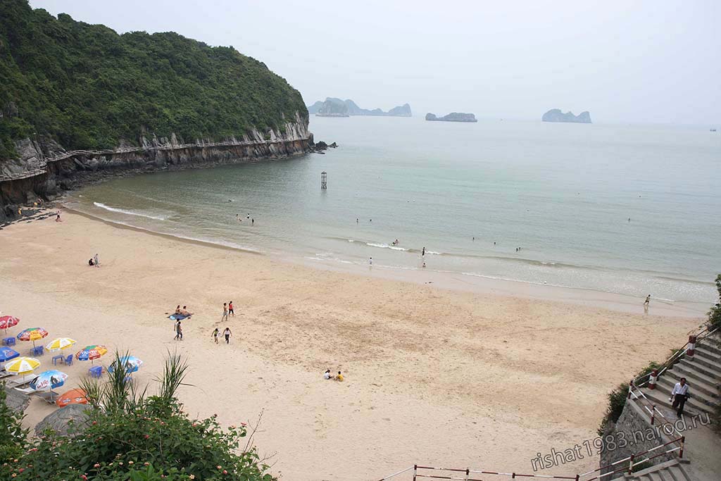 IMG_4836.jpg - Cat Ba island beach