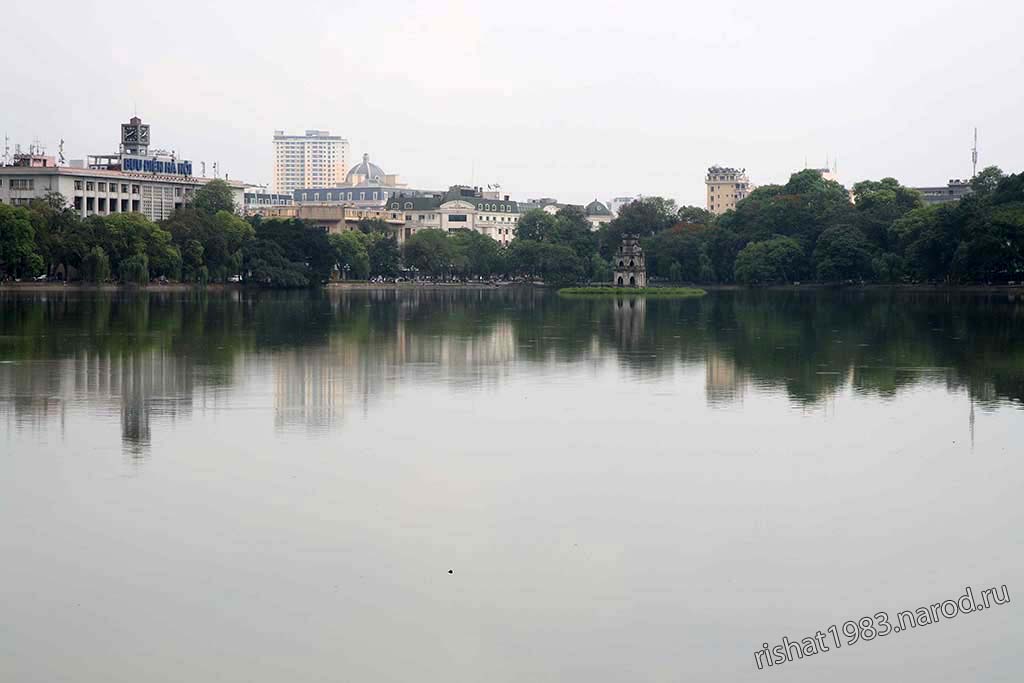 IMG_4099.jpg - Hoan Kiem Lake