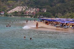 20130313_15_Thailand_Phuket_Nai_Harn_Beach_016